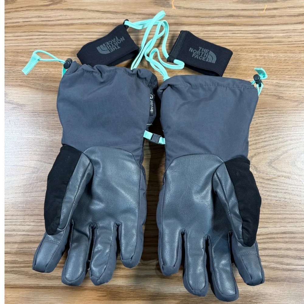The North Face Ski Gloves Womens L Gray Mint Excellent HyVent Insulated Winter